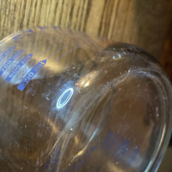 Vintage Pyrex 4 Cup Blue Lettering Handled Measuring Cup USA Made - Picture 7 of 7